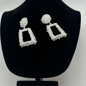 Elegant Silver Textured Earrings